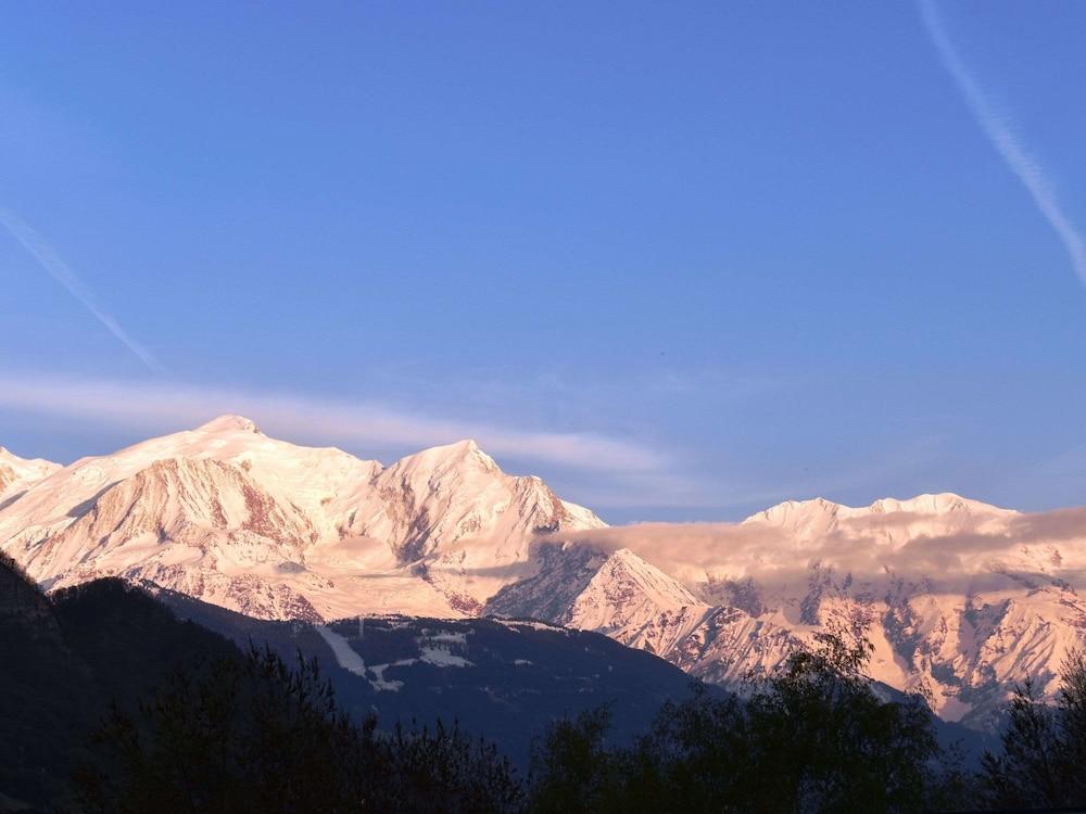 Ibis Sallanches Porte Du Montblanc Hotel ภายนอก รูปภาพ